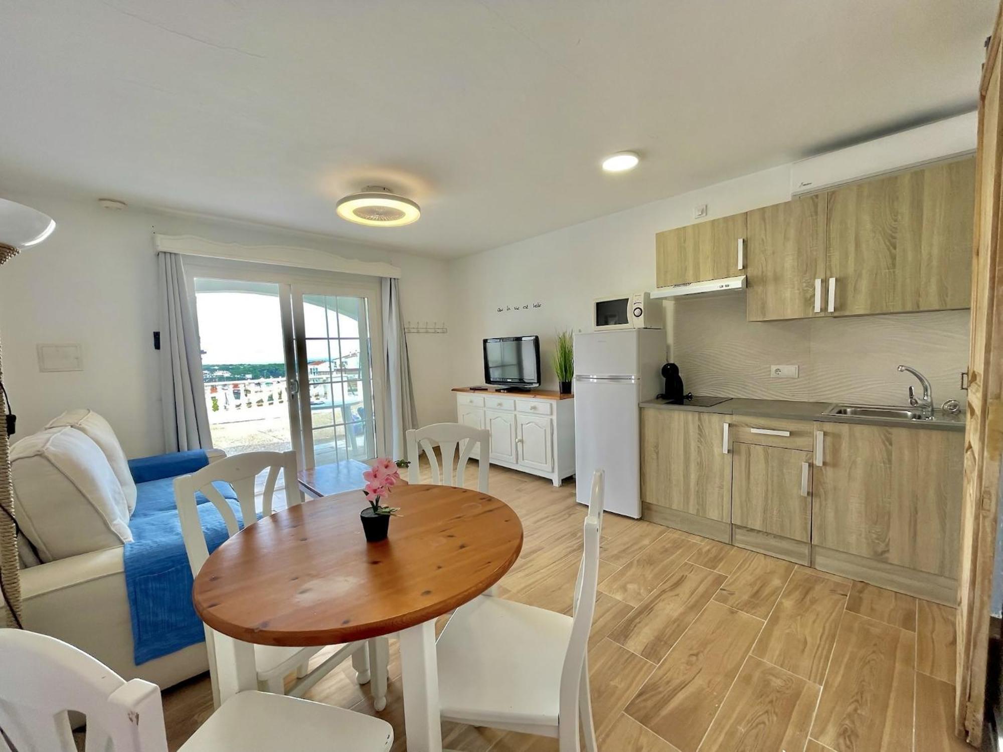 Gregal Castell Sol Arenal De Castell Apartment Arenal d'en Castell Exterior photo